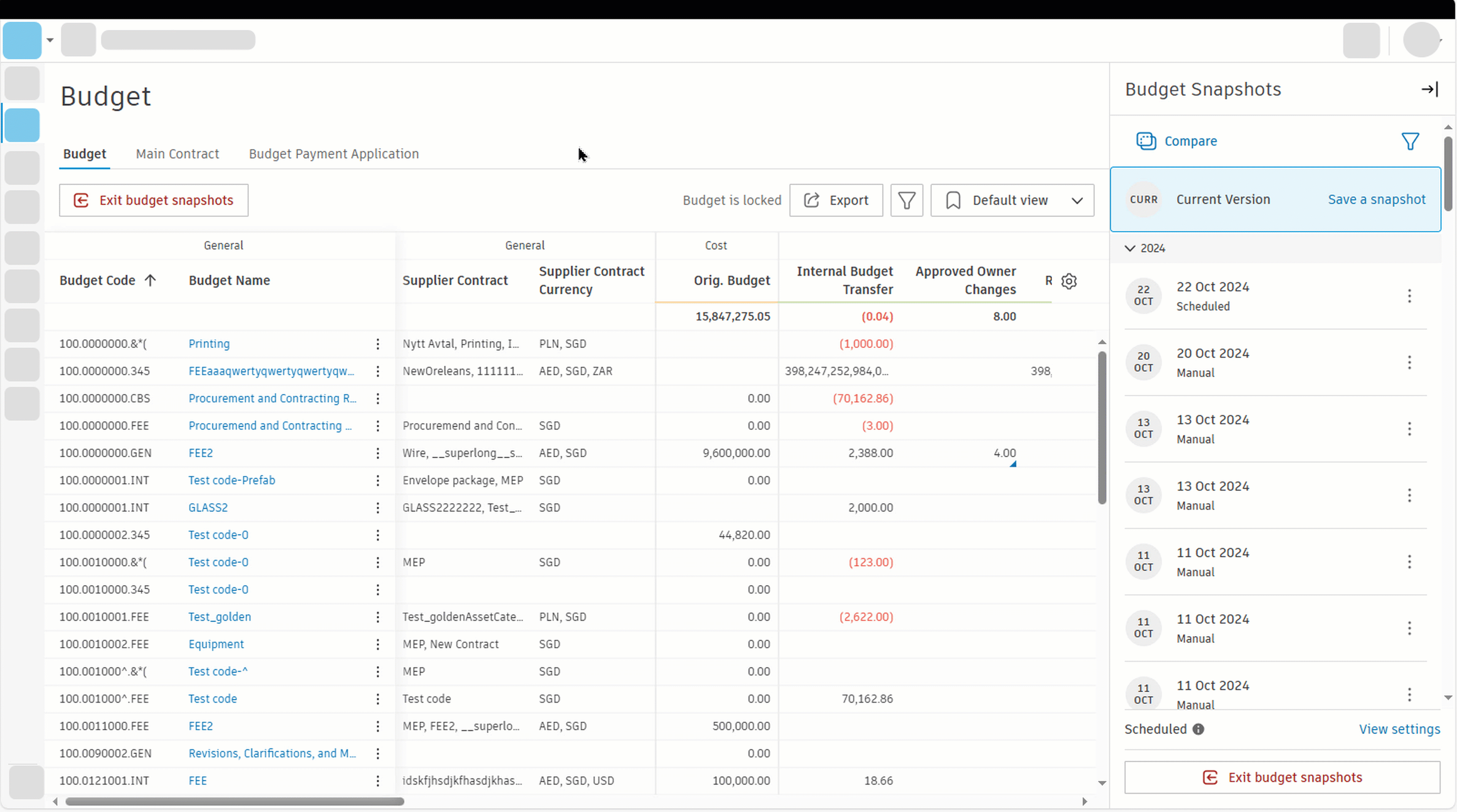 Animation showing how to compare budget snapshots by clicking the Compare button